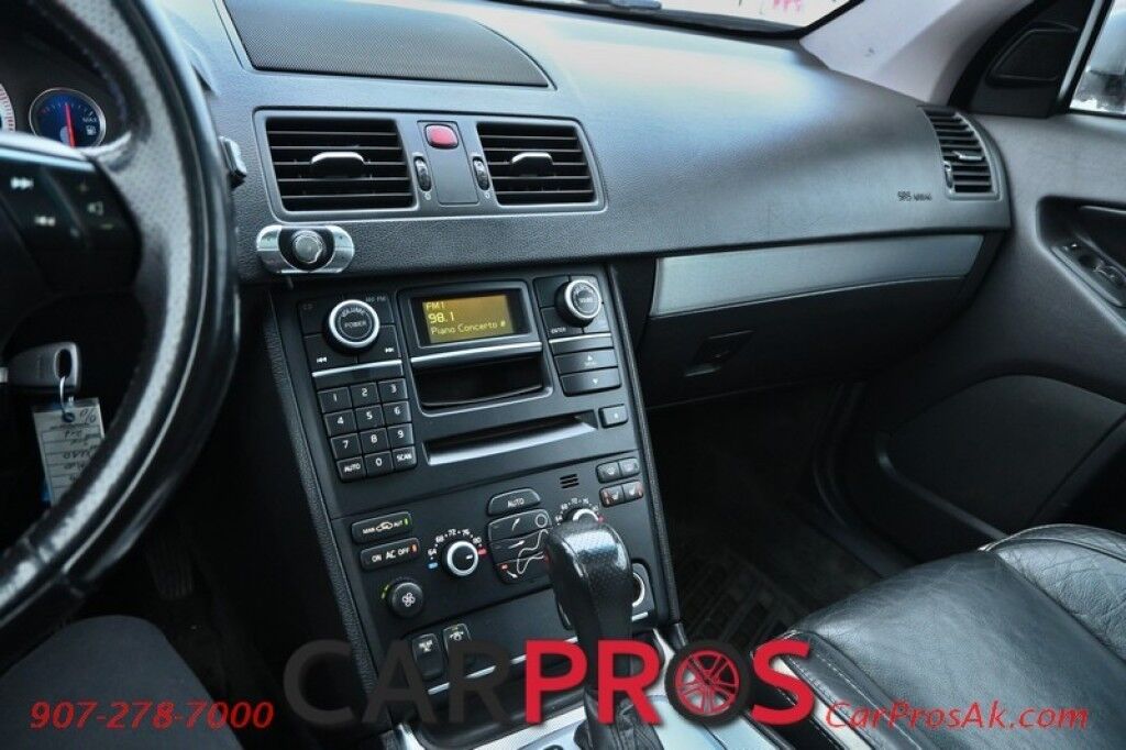 2010 Volvo XC90 3.2L I6 - All Wheel Drive - Power & Heated Leather Seats - Sunroof - 3rd Row - Seats 7 - Fog Lights - Keyless Entry / Start - Aluminum Wheels Anchorage AK