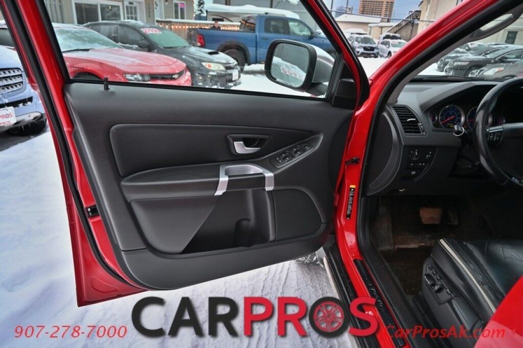 2010 Volvo XC90 3.2L I6 - All Wheel Drive - Power & Heated Leather Seats - Sunroof - 3rd Row - Seats 7 - Fog Lights - Keyless Entry / Start - Aluminum Wheels Anchorage AK