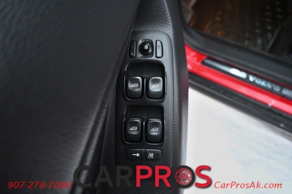 2010 Volvo XC90 3.2L I6 - All Wheel Drive - Power & Heated Leather Seats - Sunroof - 3rd Row - Seats 7 - Fog Lights - Keyless Entry / Start - Aluminum Wheels Anchorage AK