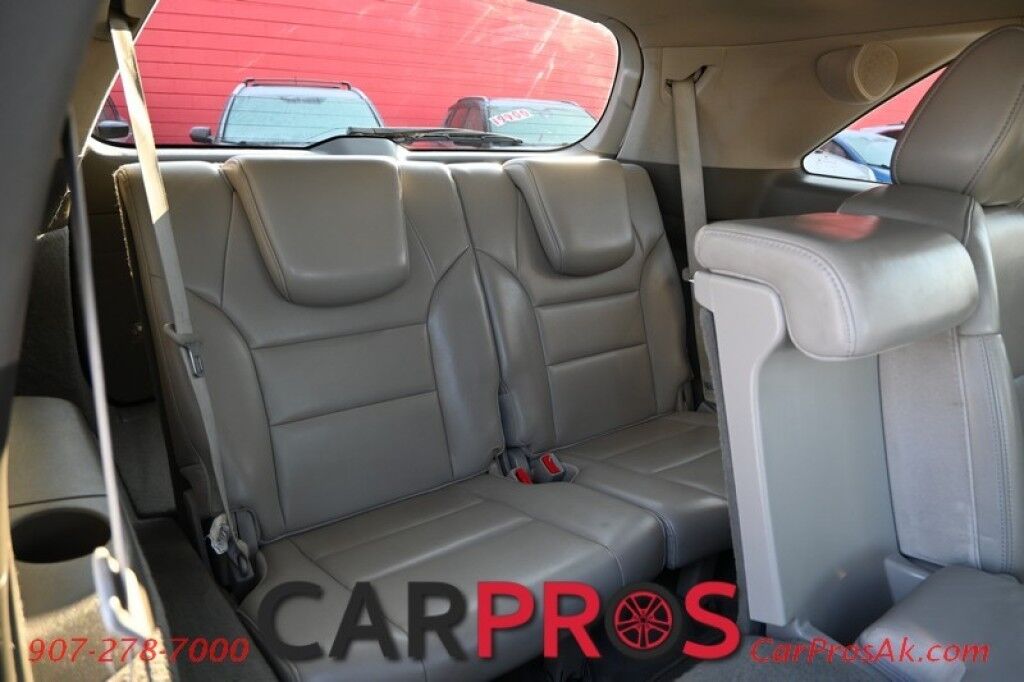 2011 Acura MDX SH-AWD W/Tech Pkg - Power/Heated Leather Seats - Keyless Entry - Navigation - Backup Camera - Dual Zone Climate - Sunroof - 3rd Row - Seats 7 - Tow Pkg - Power Liftgate Anchorage AK