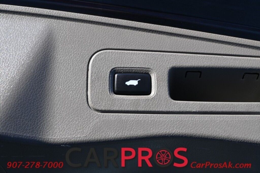 2011 Acura MDX SH-AWD W/Tech Pkg - Power/Heated Leather Seats - Keyless Entry - Navigation - Backup Camera - Dual Zone Climate - Sunroof - 3rd Row - Seats 7 - Tow Pkg - Power Liftgate Anchorage AK