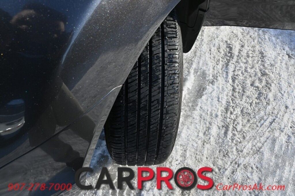 2011 Acura MDX SH-AWD W/Tech Pkg - Power/Heated Leather Seats - Keyless Entry - Navigation - Backup Camera - Dual Zone Climate - Sunroof - 3rd Row - Seats 7 - Tow Pkg - Power Liftgate Anchorage AK