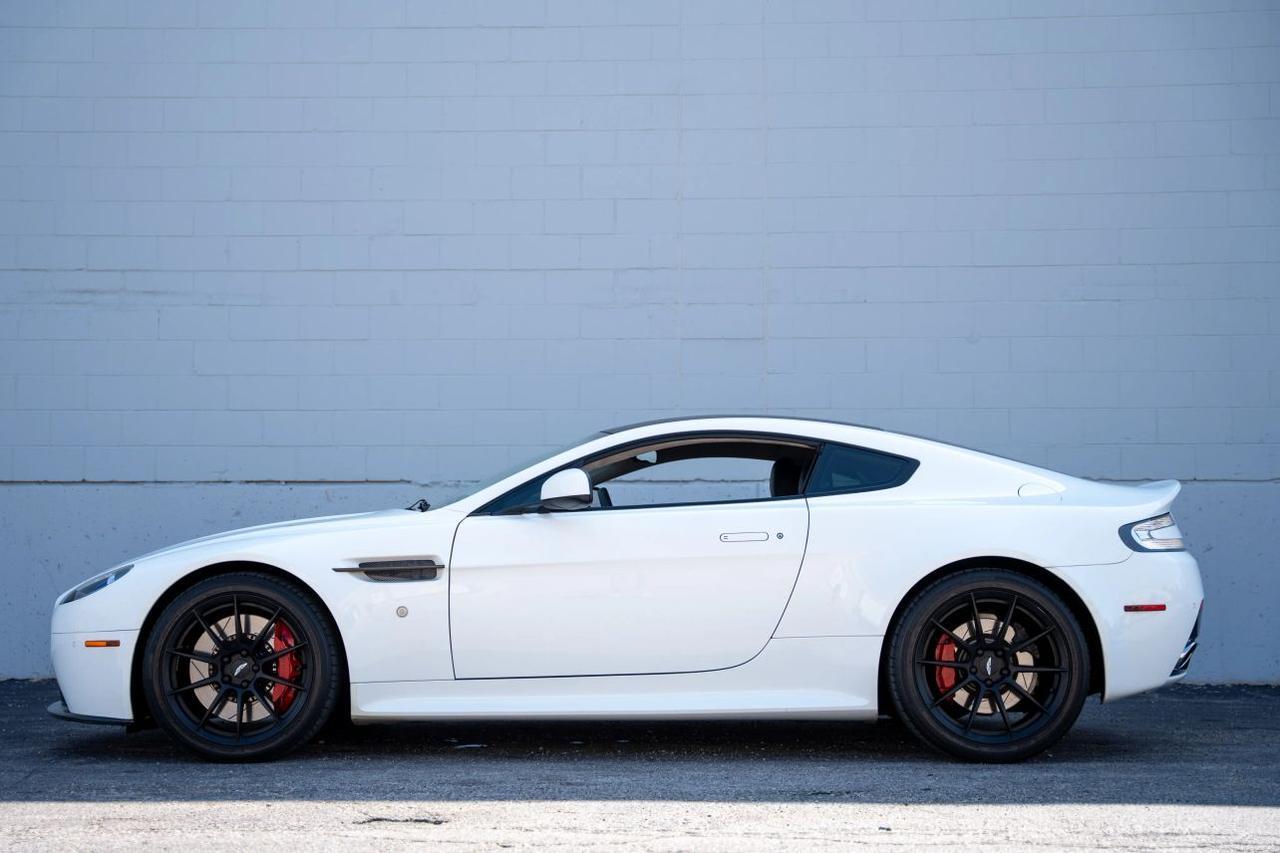 2011 Aston Martin Vantage V8 S Coupe 2D St. Louis MO