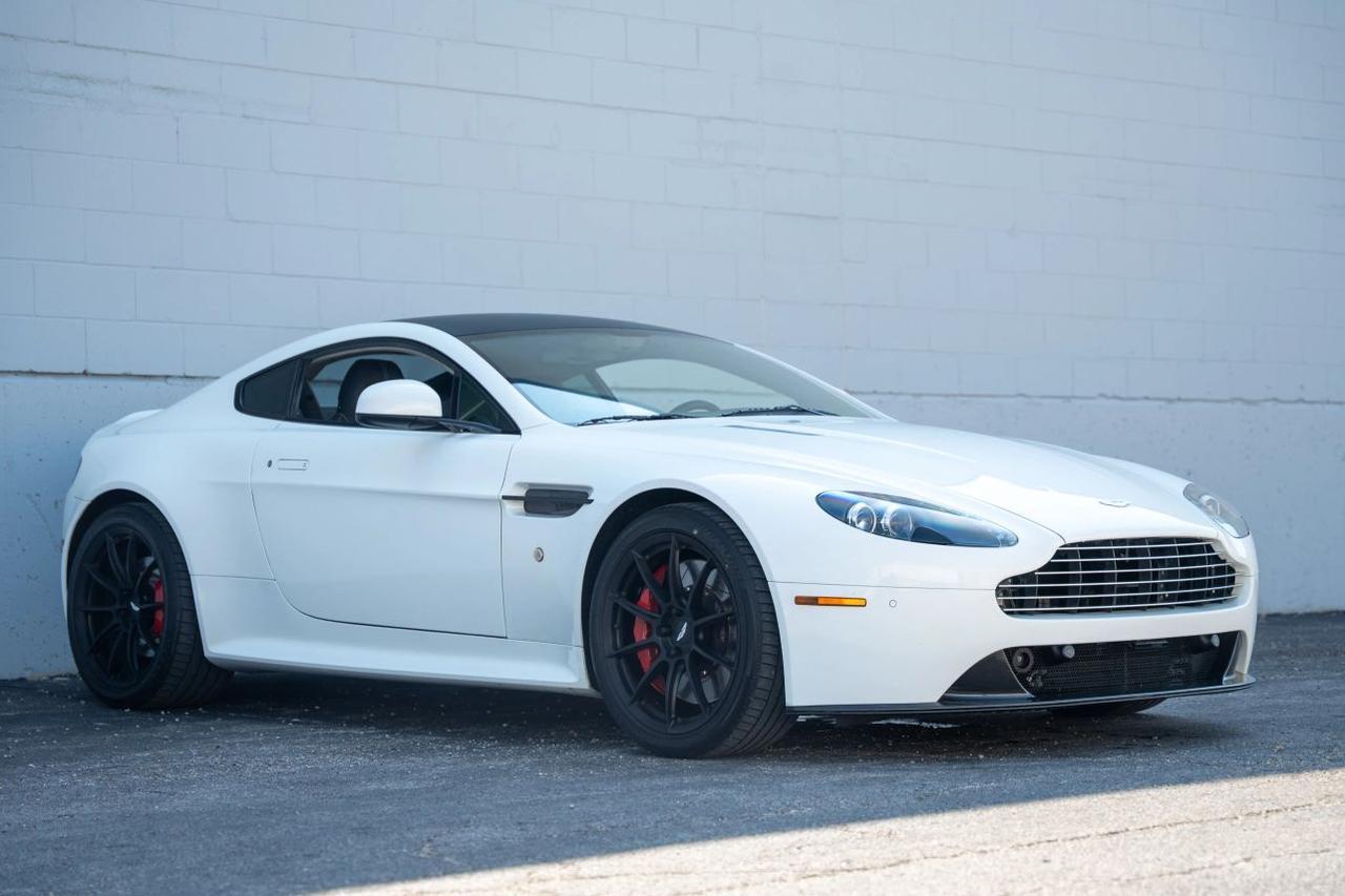 2011 Aston Martin Vantage V8 S Coupe 2D St. Louis MO