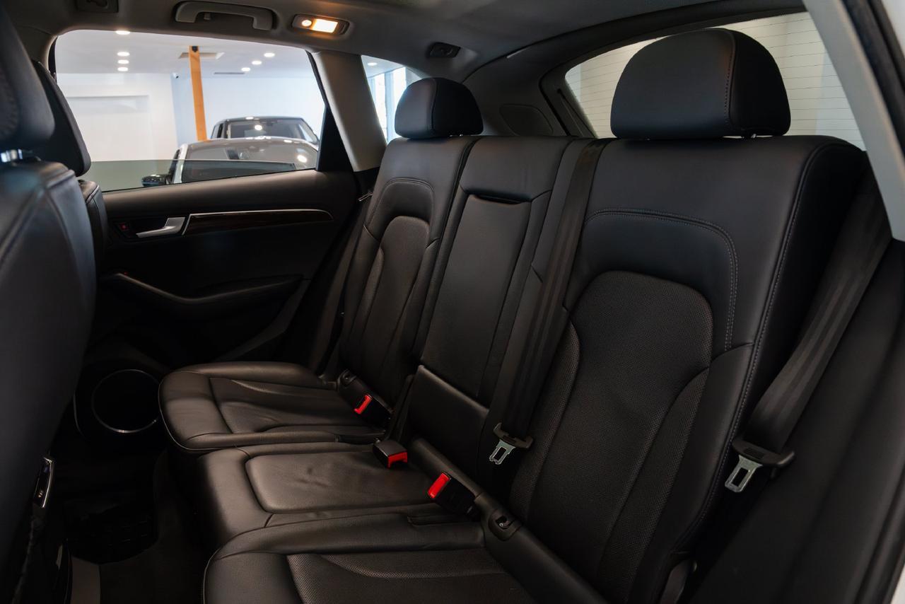 2011 Audi Q5 3.2 Prestige Gladstone OR