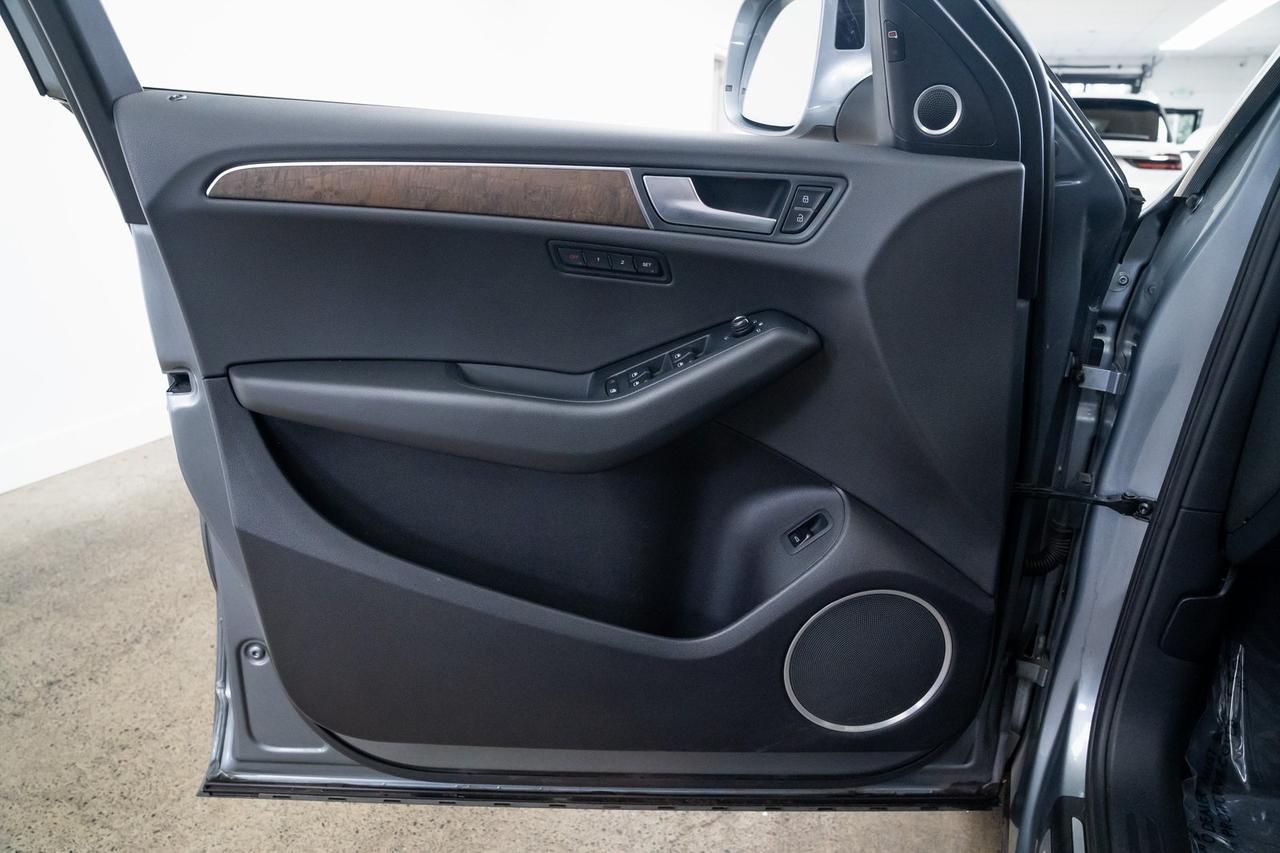 2011 Audi Q5 3.2 Prestige Heated Seats Prestige Package Portland OR