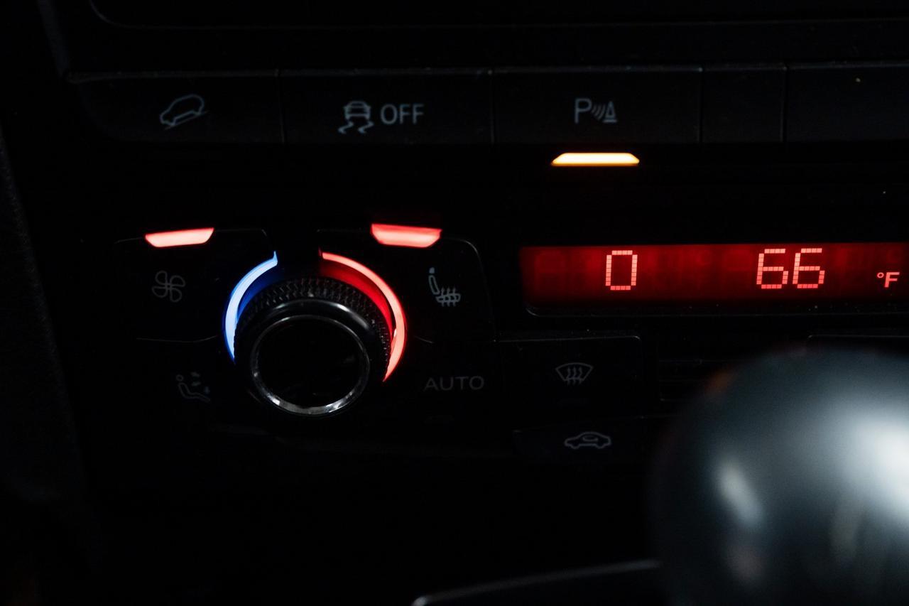 2011 Audi Q5 3.2 Prestige Heated Seats Prestige Package Portland OR