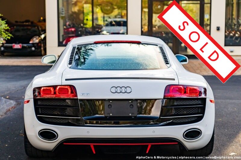 2011 Audi R8 5.2 FSI Quattro R-Tronic Coupe Boston MA
