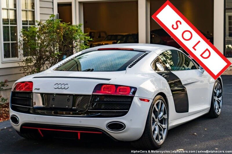 2011 Audi R8 5.2 FSI Quattro R-Tronic Coupe Boston MA