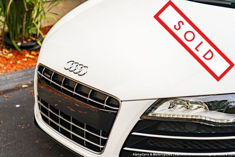 2011 Audi R8 5.2 FSI Quattro R-Tronic Coupe Boston MA