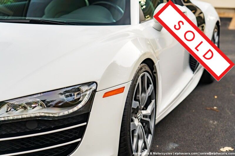 2011 Audi R8 5.2 FSI Quattro R-Tronic Coupe Boston MA