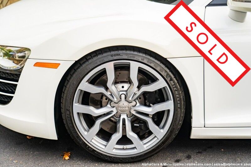 2011 Audi R8 5.2 FSI Quattro R-Tronic Coupe Boston MA