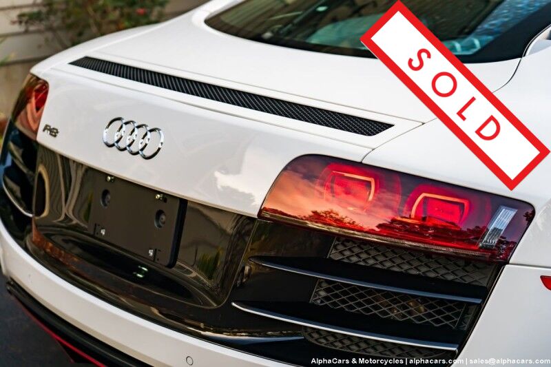 2011 Audi R8 5.2 FSI Quattro R-Tronic Coupe Boston MA