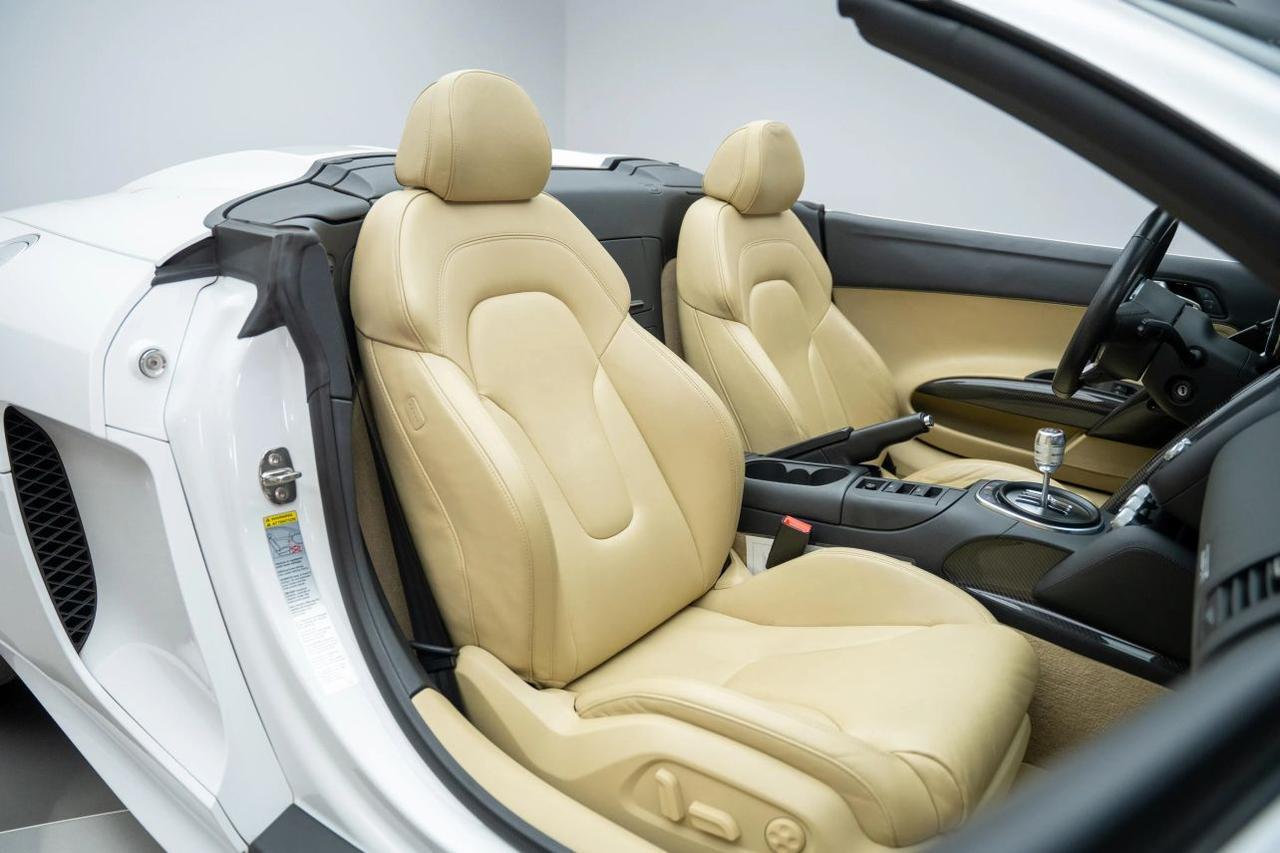 2011 Audi R8 5.2 Quattro Spyder Convertible 2D St. Louis MO