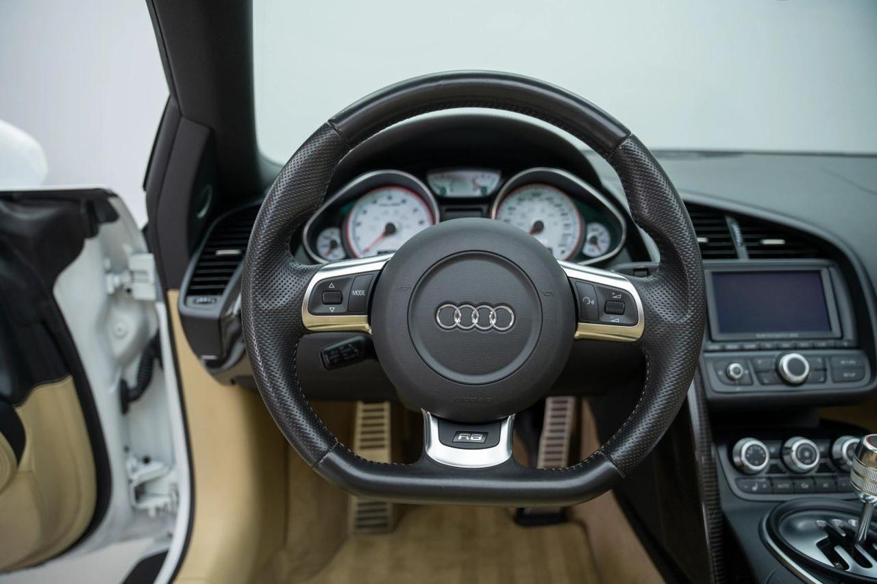 2011 Audi R8 5.2 Quattro Spyder Convertible 2D St. Louis MO
