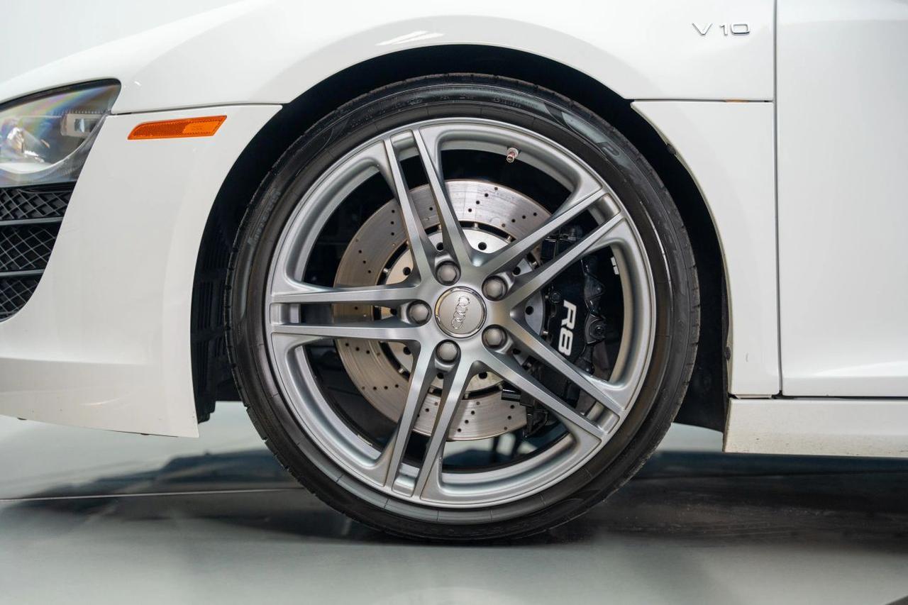 2011 Audi R8 5.2 Quattro Spyder Convertible 2D St. Louis MO