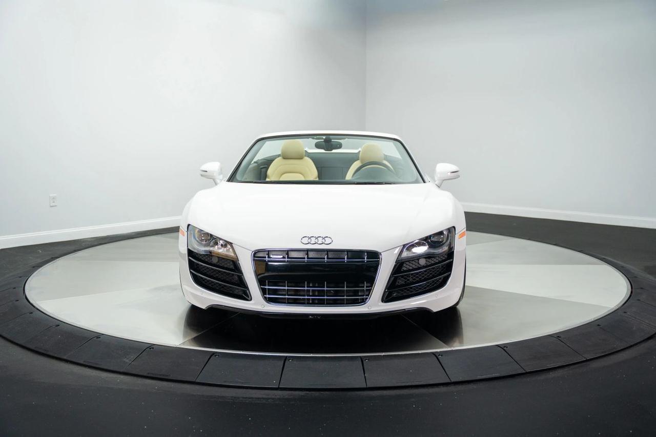 2011 Audi R8 5.2 Quattro Spyder Convertible 2D St. Louis MO