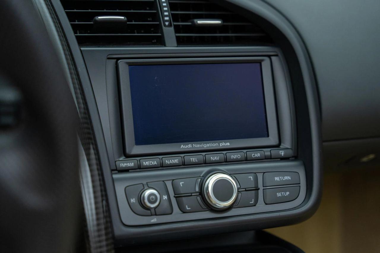 2011 Audi R8 5.2 Quattro Spyder Convertible 2D St. Louis MO