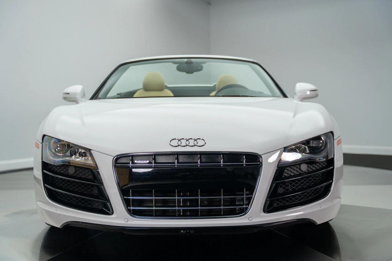 2011 Audi R8 5.2 Quattro Spyder Convertible 2D St. Louis MO