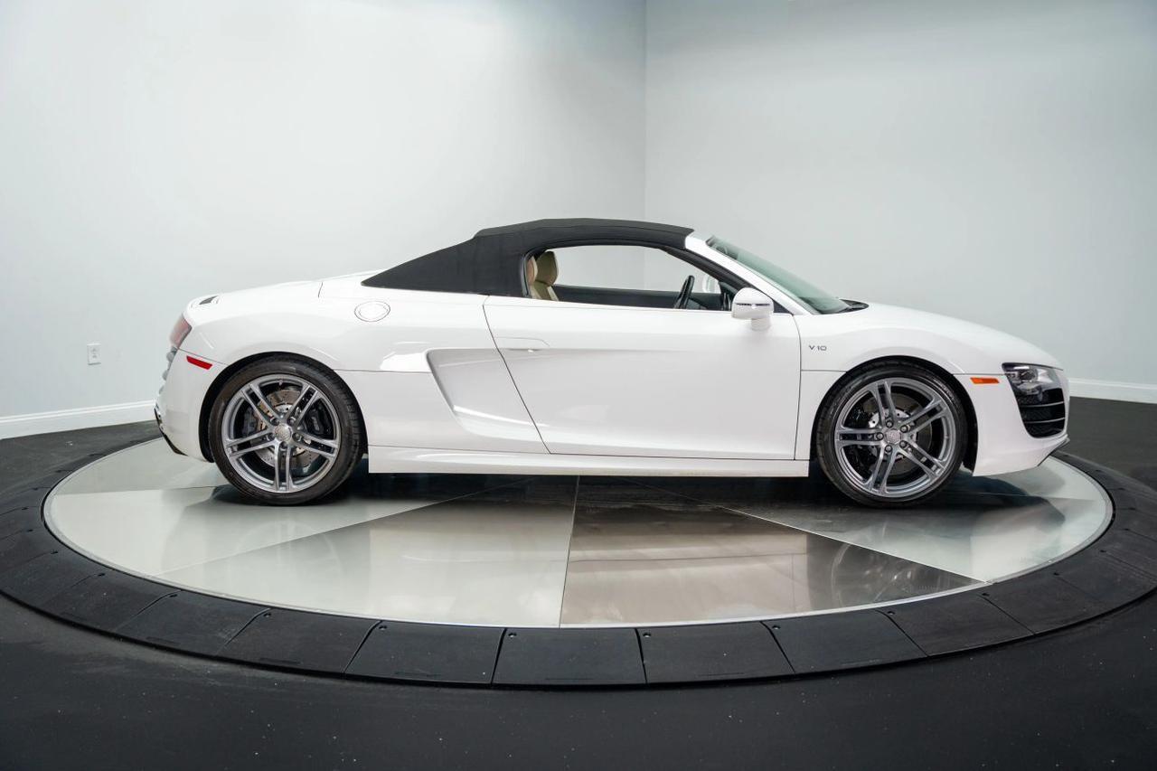 2011 Audi R8 5.2 Quattro Spyder Convertible 2D St. Louis MO
