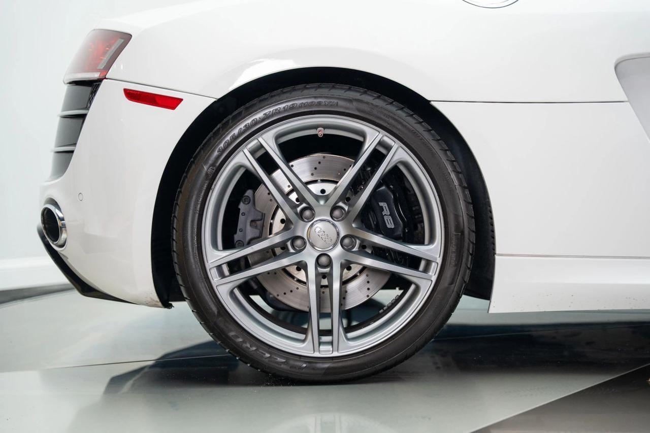 2011 Audi R8 5.2 Quattro Spyder Convertible 2D St. Louis MO