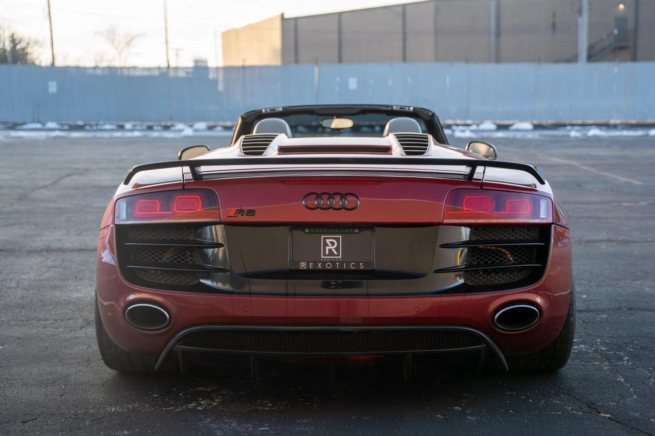 2011 Audi R8 5.2 Quattro Spyder Convertible 2D St. Louis MO