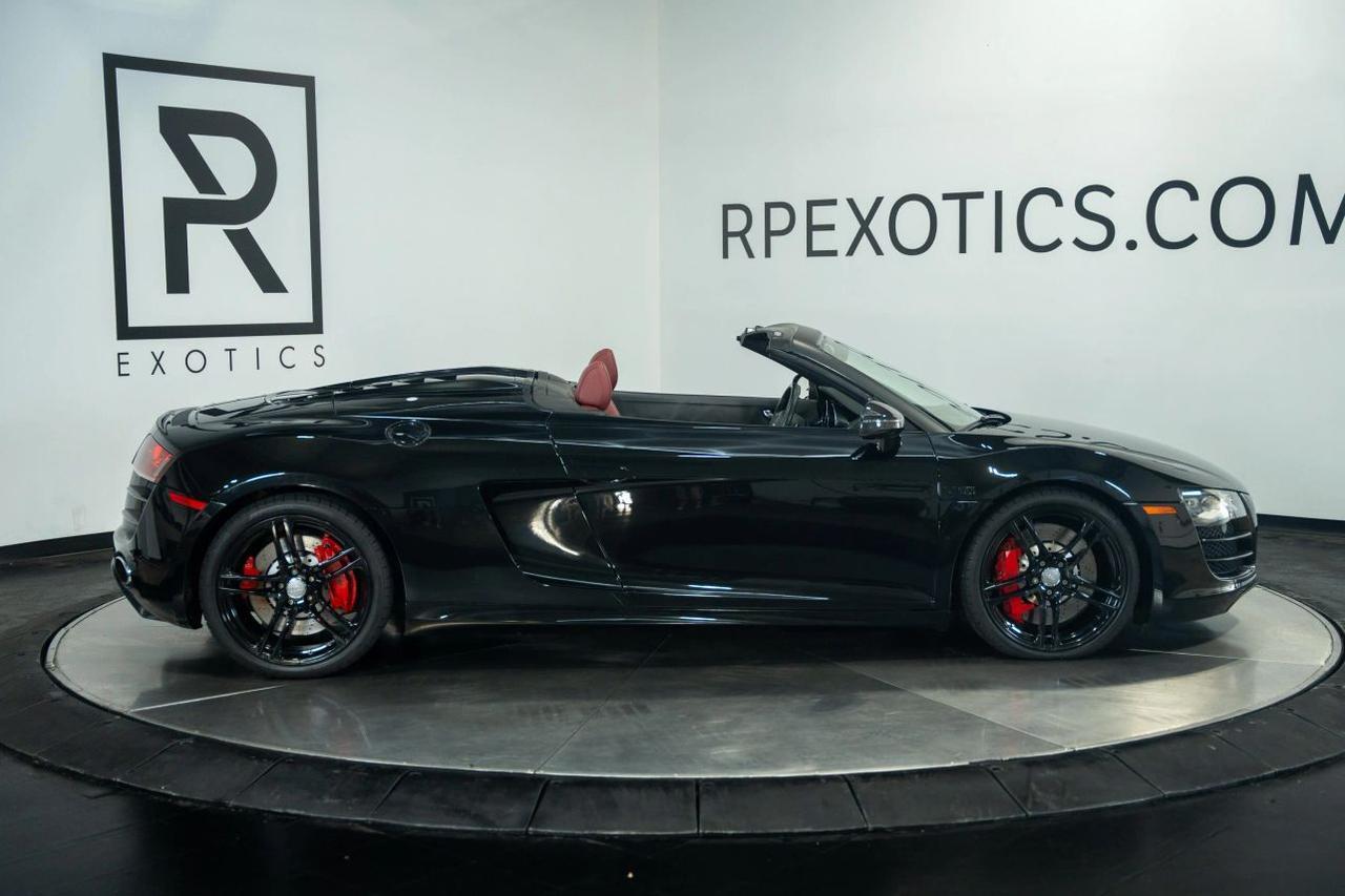 2011 Audi R8 5.2 Quattro Spyder Convertible 2D St. Louis MO