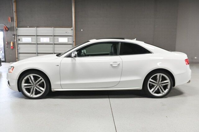 2011 Audi S5 4.2L Manual Quattro Prestige 2dr Coupe