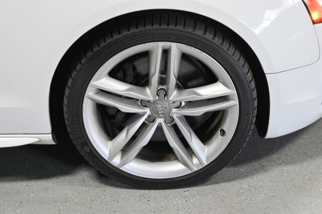 2011 Audi S5 4.2L Manual Quattro Prestige 2dr Coupe Chicago IL