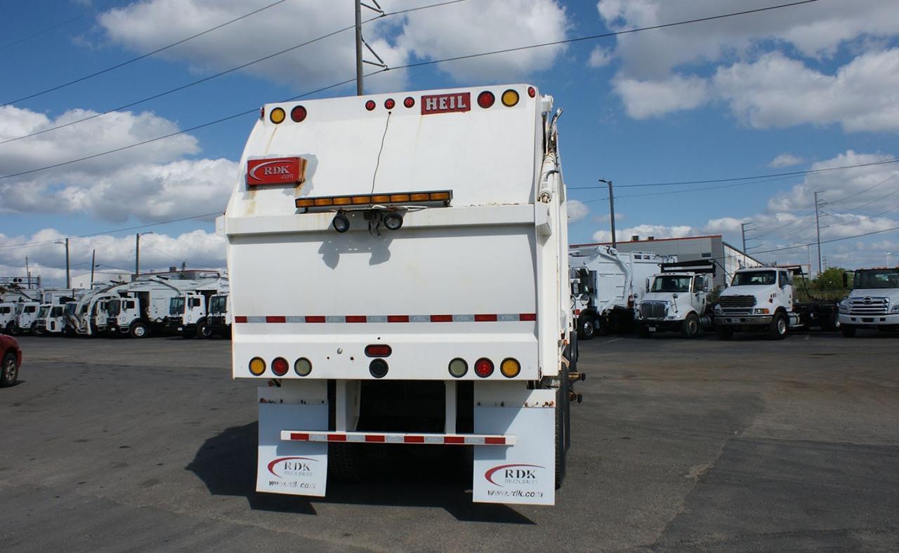 2011 Autocar ACX64 28 yard Heil Side Loader Garbage Truck Tampa FL