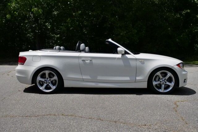 2011 BMW 1 Series 135i / Convertible / Harman Kardon Audio / Sport Package! High Point NC