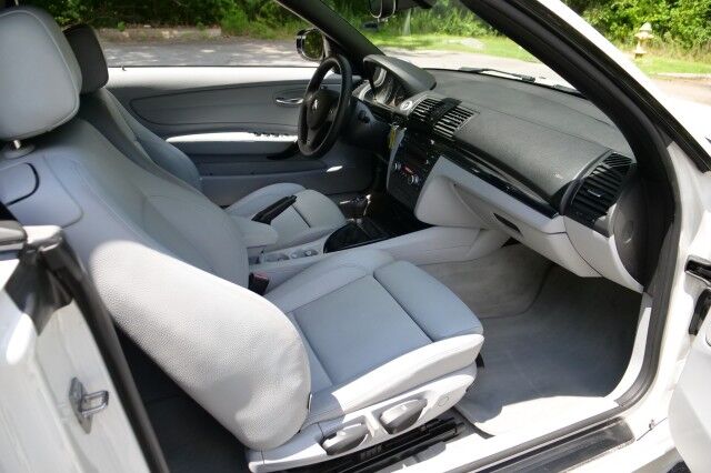2011 BMW 1 Series 135i / Convertible / Harman Kardon Audio / Sport Package! High Point NC