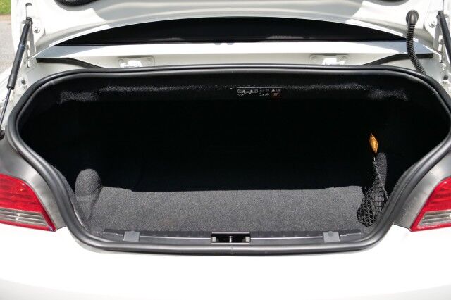 2011 BMW 1 Series 135i / Convertible / Harman Kardon Audio / Sport Package! High Point NC