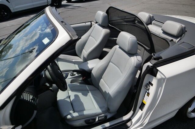 2011 BMW 1 Series 135i / Convertible / Harman Kardon Audio / Sport Package! High Point NC
