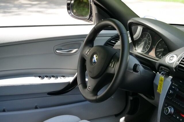 2011 BMW 1 Series 135i / Convertible / Harman Kardon Audio / Sport Package! High Point NC