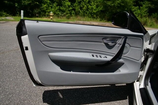 2011 BMW 1 Series 135i / Convertible / Harman Kardon Audio / Sport Package! High Point NC