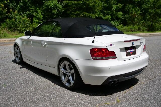 2011 BMW 1 Series 135i / Convertible / Harman Kardon Audio / Sport Package! High Point NC