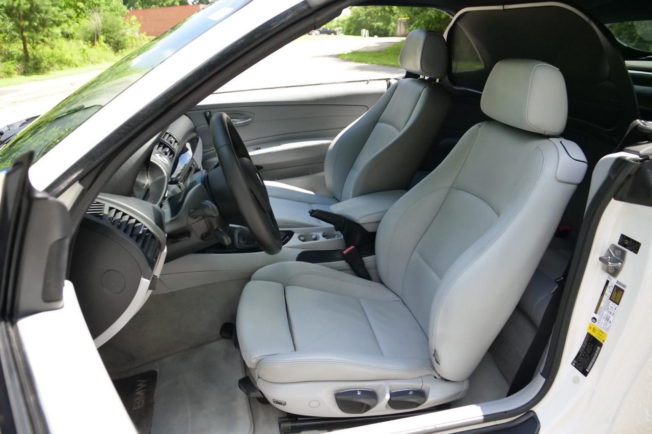 2011 BMW 1 Series 135i / Convertible / Harman Kardon Audio / Sport Package! High Point NC