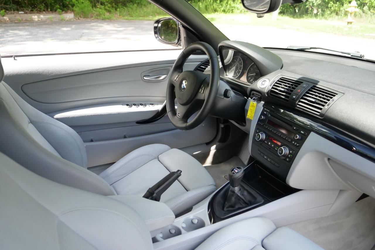 2011 BMW 1 Series 135i / Convertible / Harman Kardon Audio / Sport Package! High Point NC