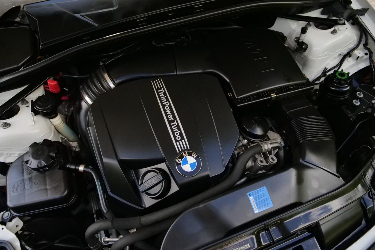 2011 BMW 1 Series 135i / Convertible / Harman Kardon Audio / Sport Package! High Point NC