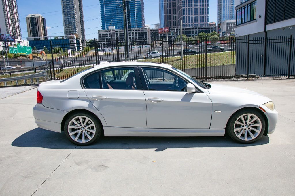 2011 BMW 3 Series 328i