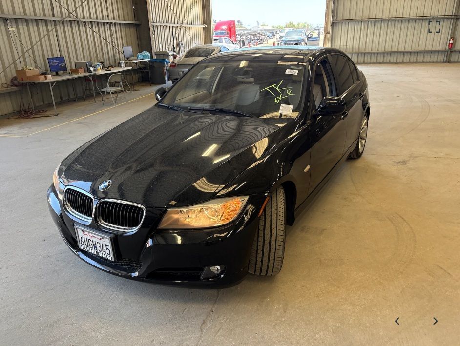 2011 BMW 3 Series 328i