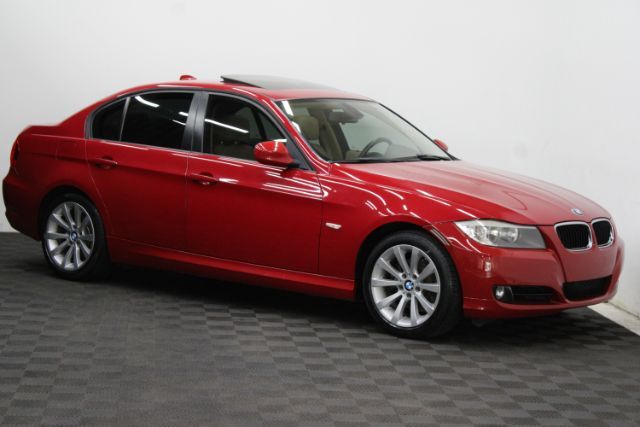 2011 BMW 328i Luxury
