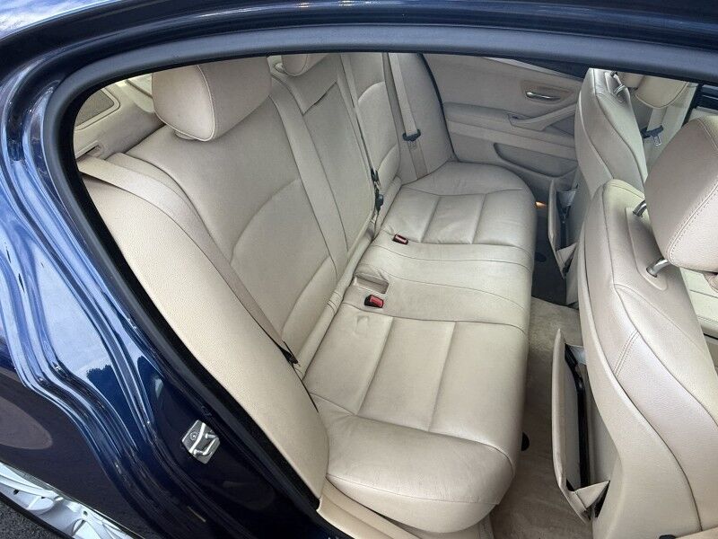 2011 BMW 528i 528i Willow Grove PA