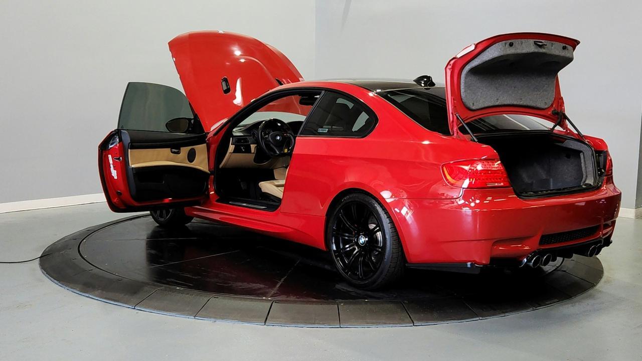 2011 BMW M3  St. Charles  IL