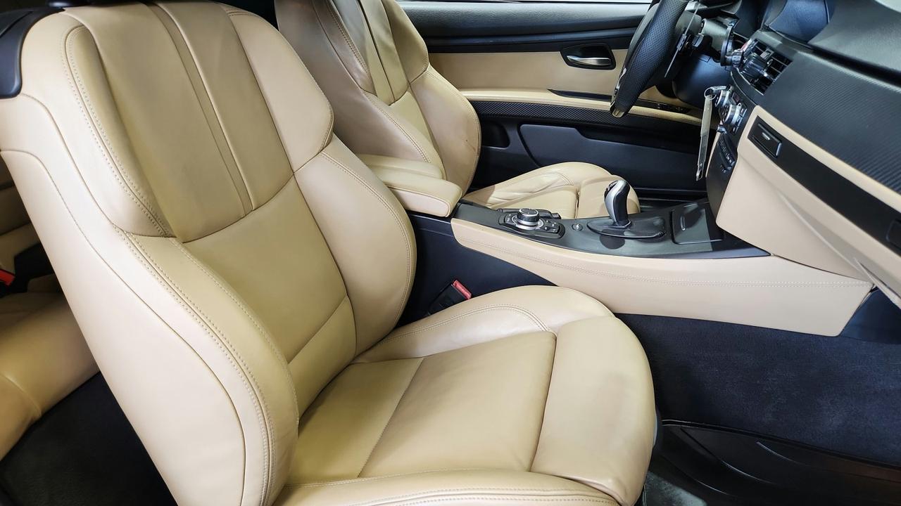 2011 BMW M3  St. Charles  IL