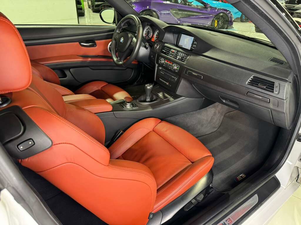 2011 BMW M3 6-SPEED MANUAL! Alpine White paint, Fox Red leather interior, carbon roof AND MORE!! Fort Lauderdale FL