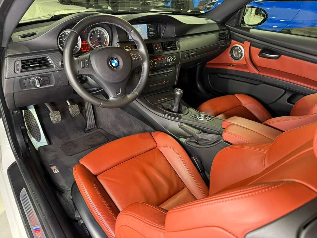 2011 BMW M3 6-SPEED MANUAL! Alpine White paint, Fox Red leather interior, carbon roof AND MORE!! Fort Lauderdale FL