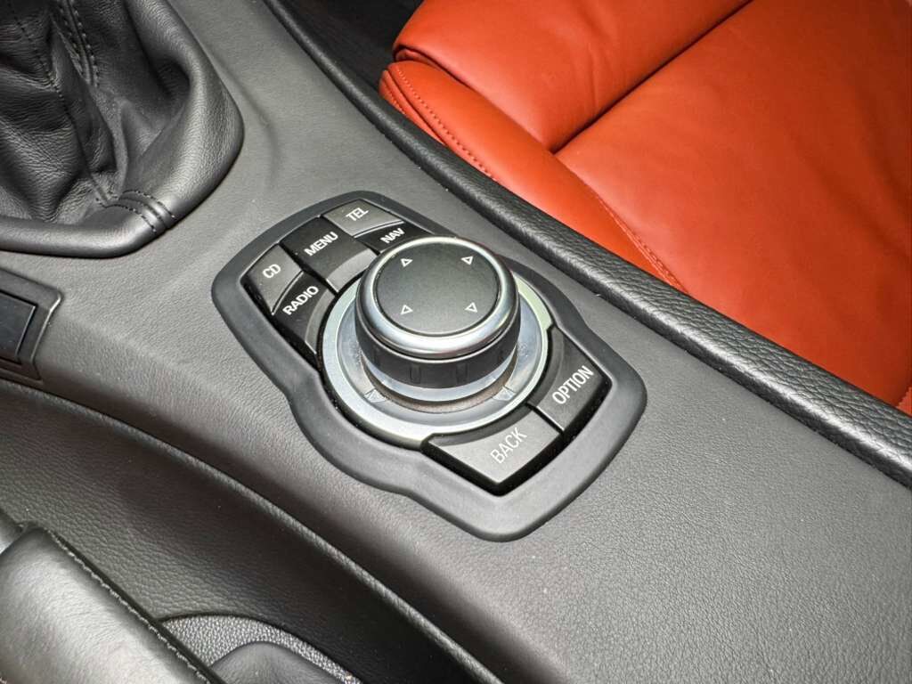 2011 BMW M3 6-SPEED MANUAL! Alpine White paint, Fox Red leather interior, carbon roof AND MORE!! Fort Lauderdale FL