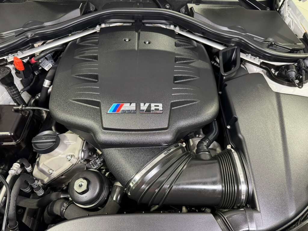 2011 BMW M3 6-SPEED MANUAL! Alpine White paint, Fox Red leather interior, carbon roof AND MORE!! Fort Lauderdale FL